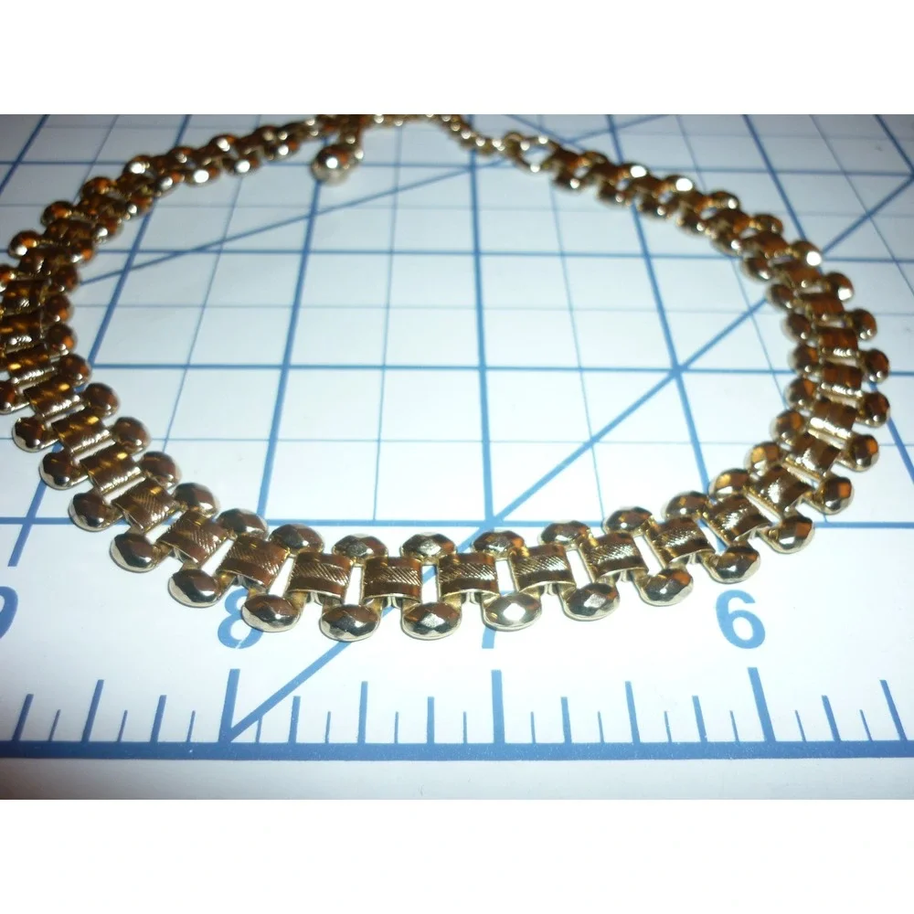 Vintage 1950 Gold Tone Gate Link Choker Necklace Textured Tank Track Mid Century